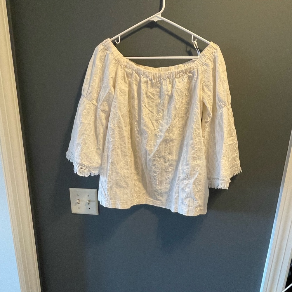 Size medium white on or off shoulder top